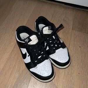 Nike Dunk Panda Lows Size 7W 5.5M